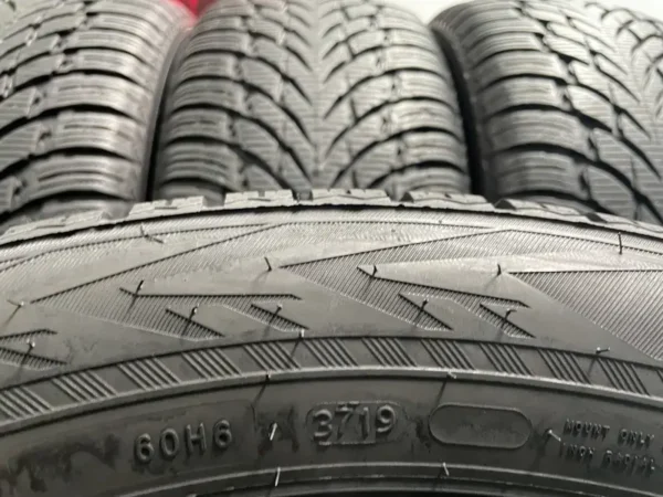 Anvelopa iarna 235/55 R18 Nokian WR SUV 4 XL - imagine 6