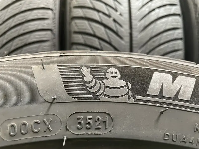 Anvelopa iarna 215/50 R18 Michelin Pilot Alpin 5 ( 2 BUC ) - imagine 5