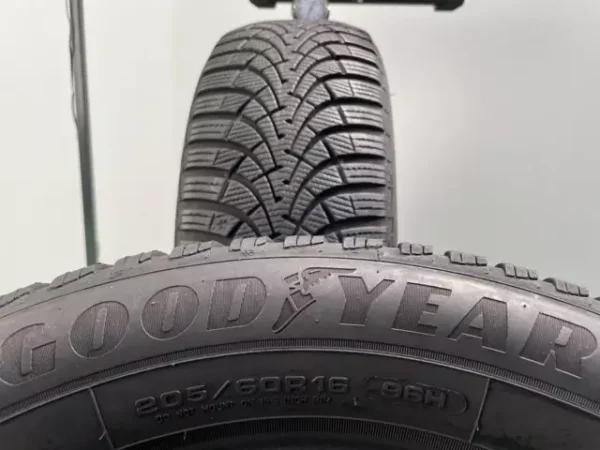Anvelopa iarna 205/60 R16 Goodyear UltraGrip Performance 9+ XL - imagine 5