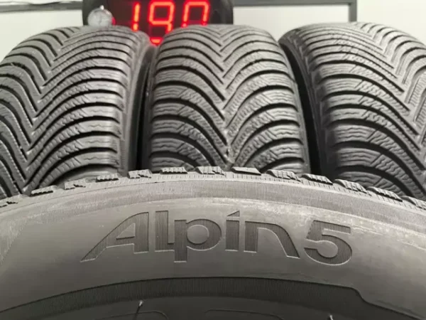 Anvelopa iarna 215/65 R17 Michelin Alpin 5 - imagine 4
