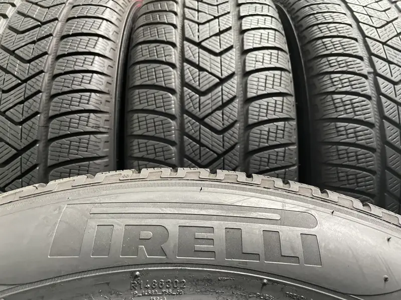Anvelopa iarna 235/60 R18 Pirelli Scorpion Winter XL - imagine 3