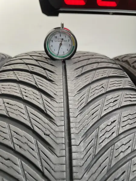 Anvelopa iarna 215/50 R18 Michelin Pilot Alpin 5 ( 2 BUC ) - imagine 2