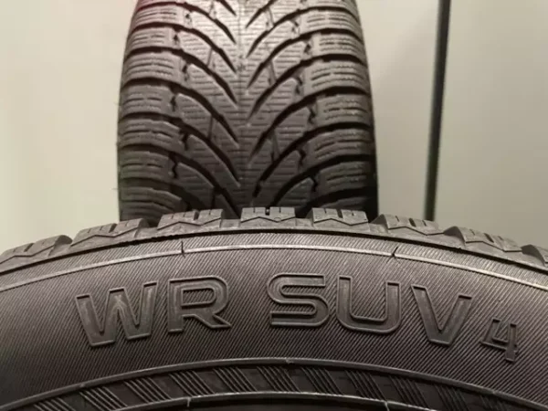Anvelopa iarna 235/60 R17 Nokian WR SUV 4 XL - imagine 5
