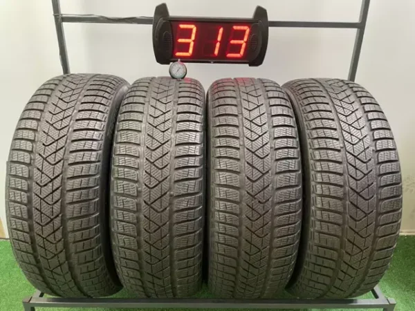 Anvelopa iarna 225/55 R18 Pirelli Sottozero 3