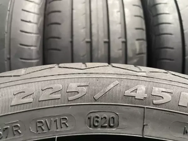 Anvelopa vara 225/45 R17 Debica Presto UHP - imagine 3