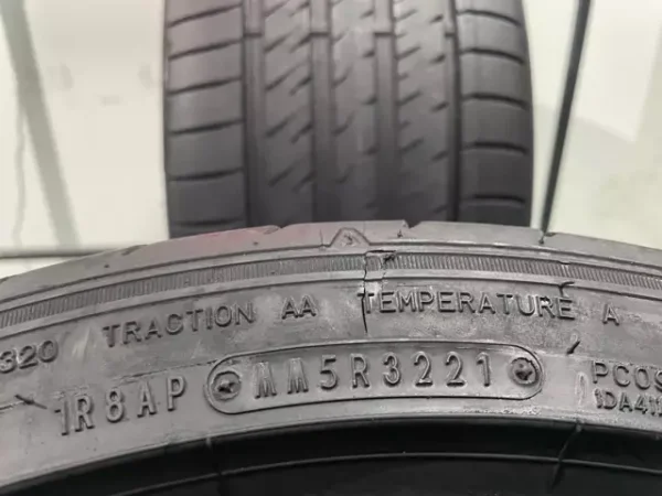 Anvelopa vara 255/35 ZR19 Sumitomo HTR Z5 - imagine 2