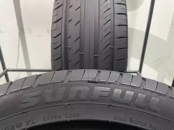 Anvelopa vara 245/45 R19 Sunfull SF 888 XL - imagine 4