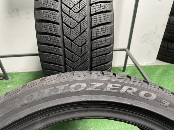 Anvelopa iarna 255/40 R20 Pirelli Sottozero 3 Winter - imagine 5