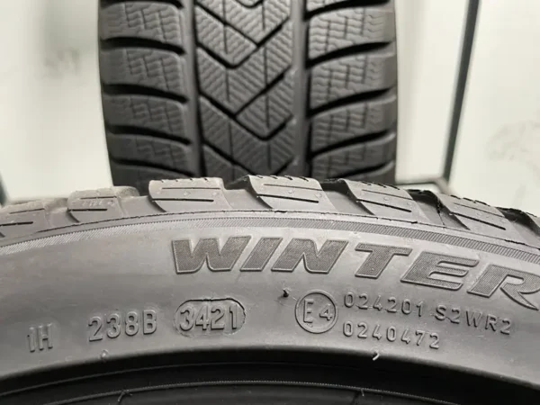 Anvelopa iarna 255/40 R20 Pirelli Sottozero 3 Winter - imagine 3