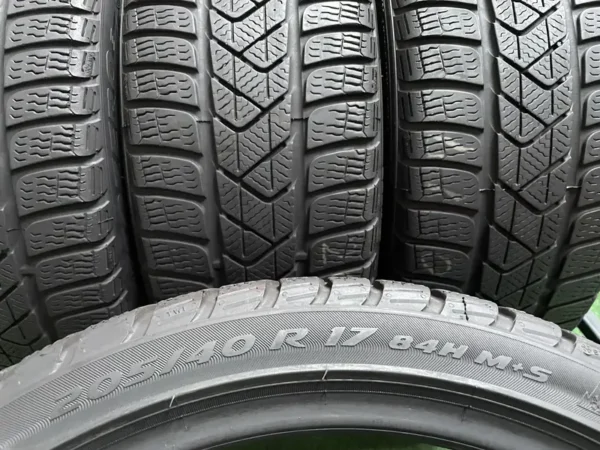 Anvelopa iarna 205/40 R17 Pirelli Sottozero 3 - imagine 3