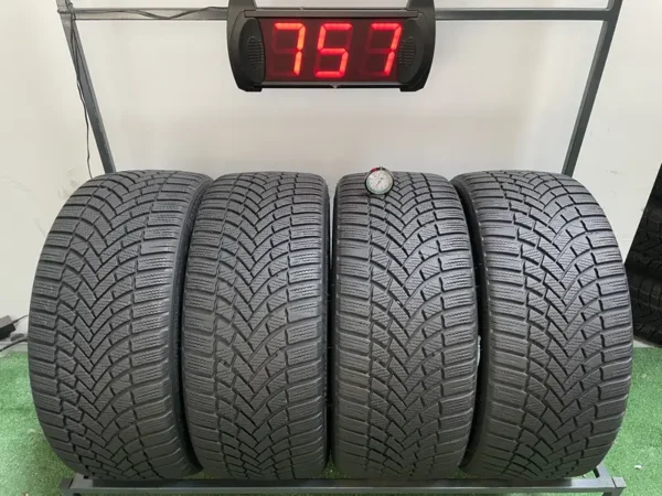Anvelopa iarna 225/40 R18 Bridgestone Blizzak LM005