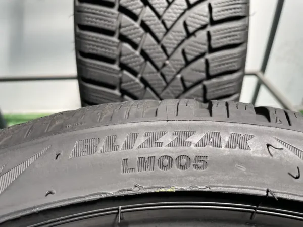 Anvelopa iarna 225/40 R18 Bridgestone Blizzak LM005 - imagine 4
