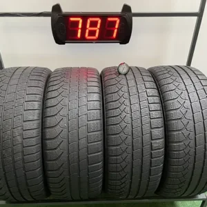 Anvelopa iarna 245/45 R18 Pirelli Pzero Winter