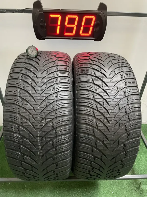 Anvelopa iarna 255/40 R20 Nokian WR SUV 4