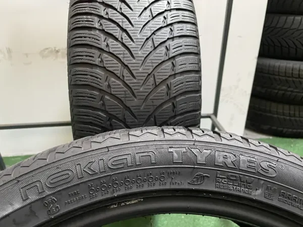 Anvelopa iarna 255/40 R20 Nokian WR SUV 4 - imagine 5
