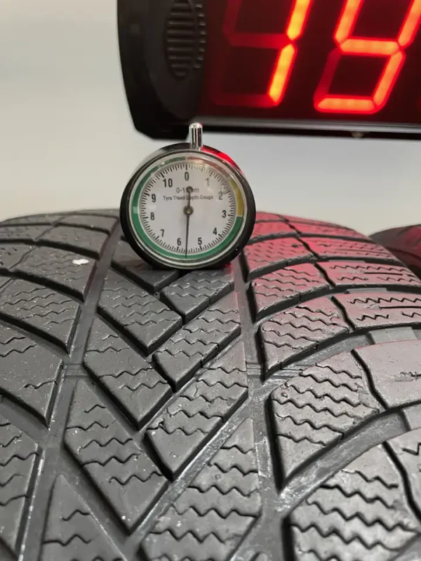 Anvelopa iarna 255/40 R20 Bridgestone Blizzak LM 005 - imagine 2