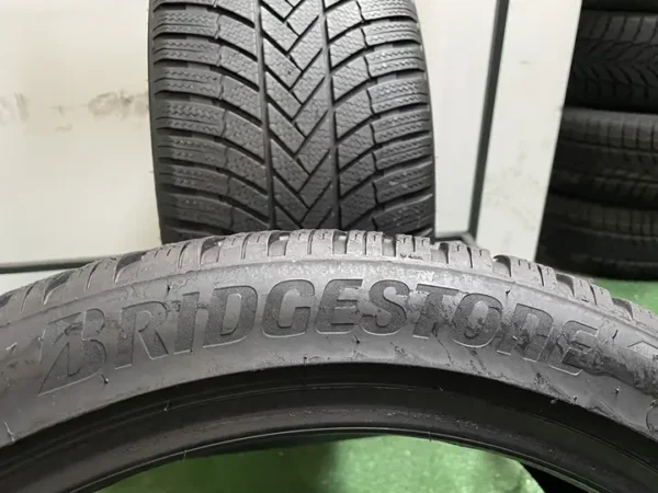 Anvelopa iarna 255/40 R20 Bridgestone Blizzak LM 005 - imagine 6