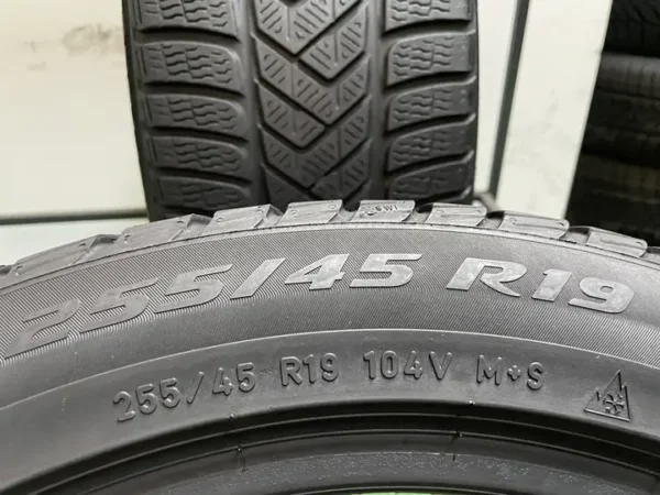 Anvelopa iarna 255/45 R19 Pirelli Sottozero 3 - imagine 4