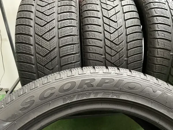 Anvelopa iarna 255/45 R20 Pirelli Scorpion Winter XL - imagine 5