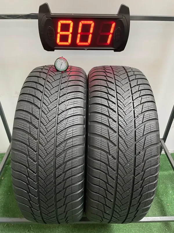Anvelopa iarna 225/55 R18 Brigestone Blizzak LM 001