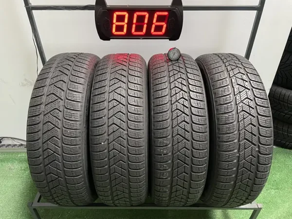Anvelopa iarna 215/65 R17 Pirelli Scorpion Winter