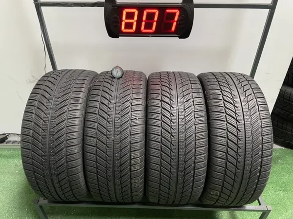 Anvelopa iarna 225/35 R19 Goodride SW 608