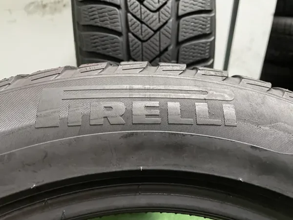 Anvelopa iarna 225/55 R17 Pirelli Winter Sottozero 3 - imagine 6
