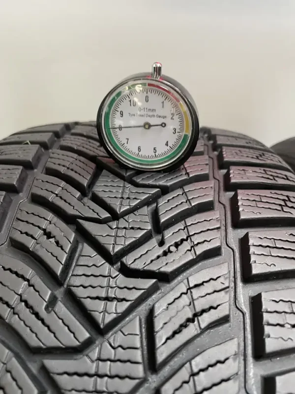 Anvelopa iarna 225/40 R18 Dunlop Winter Sport 5 - imagine 2