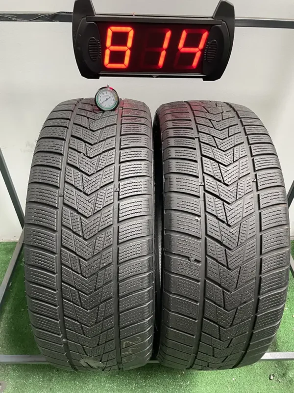 Anvelopa iarna 245/45 R20 Trocmoh Privilo S 330