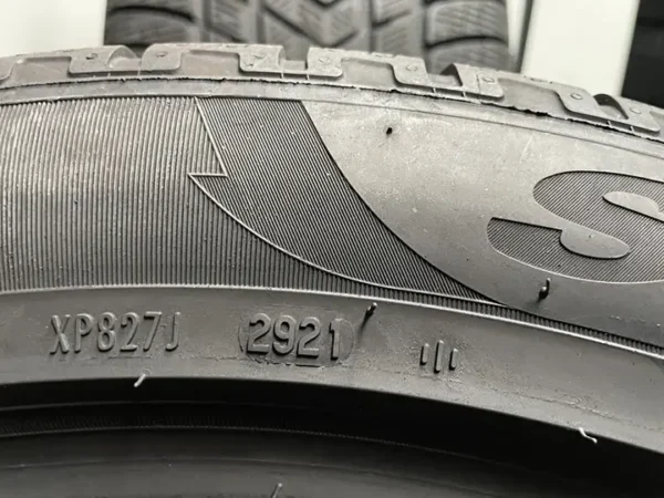 Anvelopa iarna 305/40 R20 Pirelli Scorpion Winter RSC - imagine 3