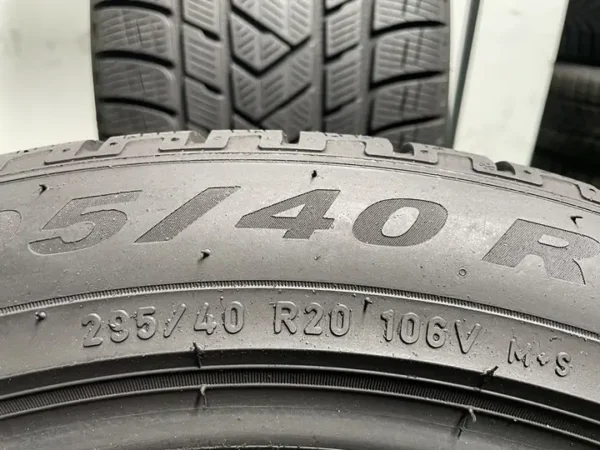 Anvelopa iarna 295/40 R20 Pirelli Scorpion Winter - imagine 4