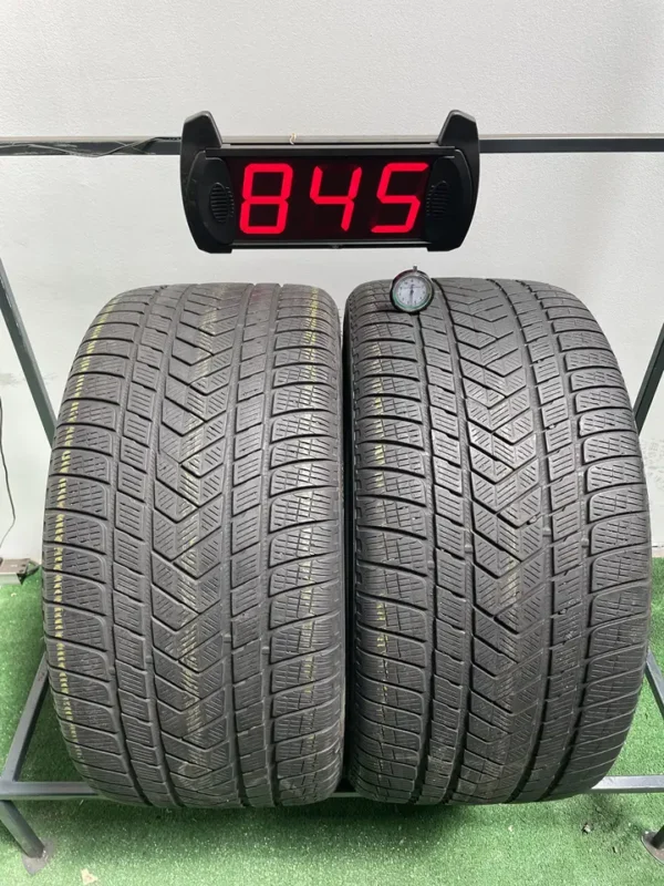 Anvelopa iarna 305/35 R21 Pirelli Scorpion Winter
