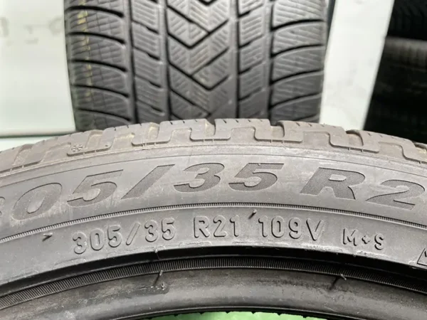 Anvelopa iarna 305/35 R21 Pirelli Scorpion Winter - imagine 4