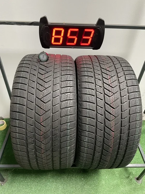 Anvelopa iarna 305/35 R21 Pirelli Scorpion Winter