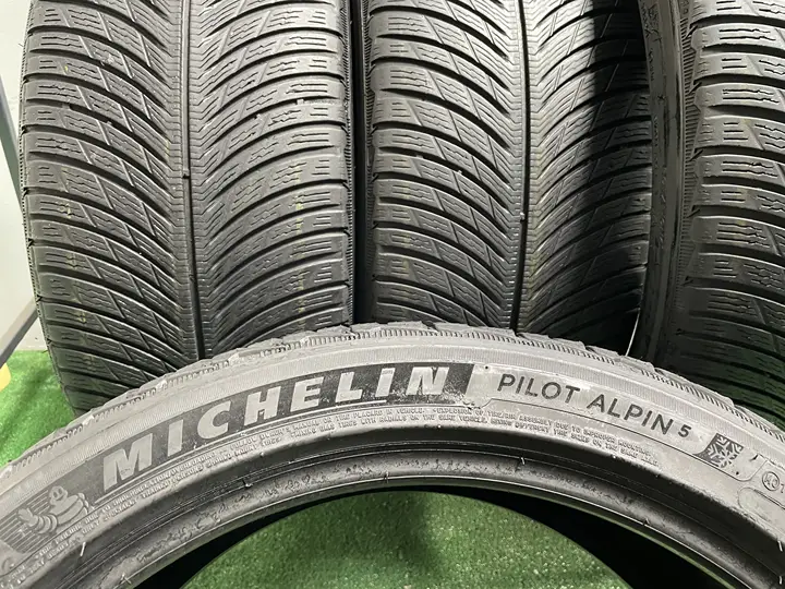 Anvelopa iarna 265/40 R20 Michelin Pilot Alpin 5 ( 2 BUC ) - imagine 5