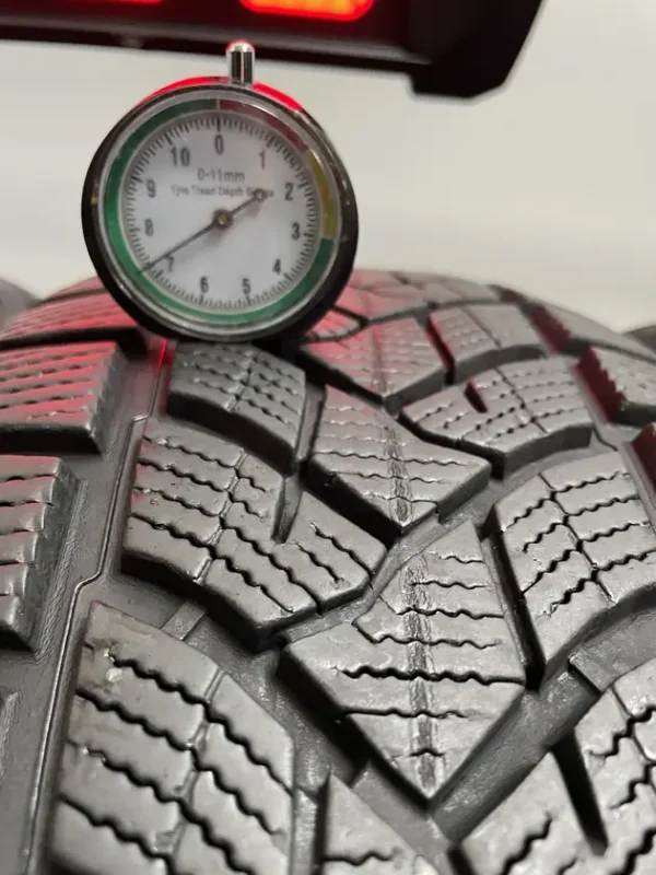 Anvelopa iarna 215/60 R17 Dunlop Winter Sport 5 - imagine 2