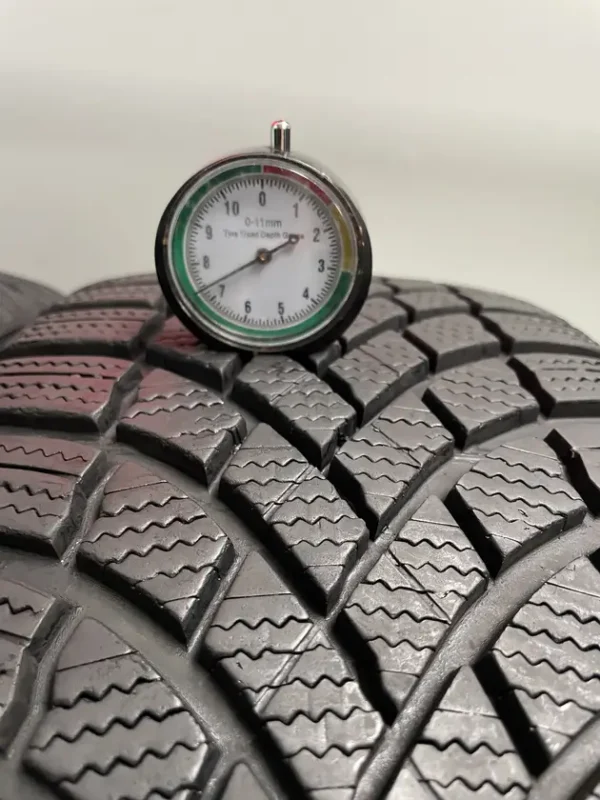 Anvelopa iarna 205/50 R17 Bridgestone Blizzak LM005 - imagine 2