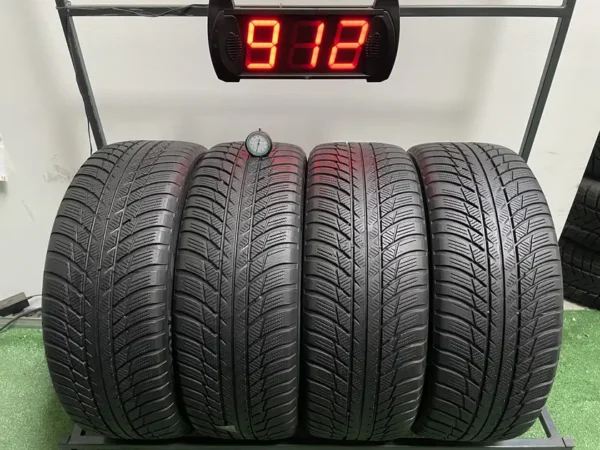 Anvelopa iarna 205/55 R17 Bridgestone Blizzak LM 001