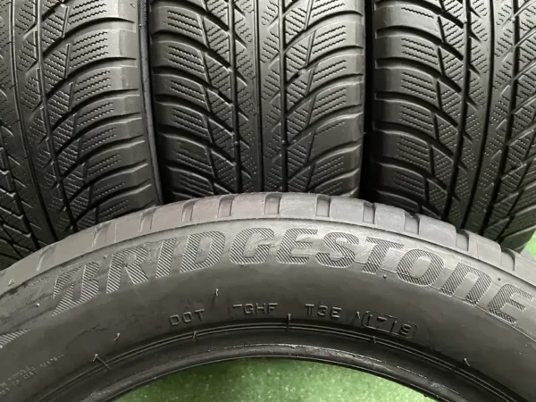Anvelopa iarna 205/55 R17 Bridgestone Blizzak LM 001 - imagine 6