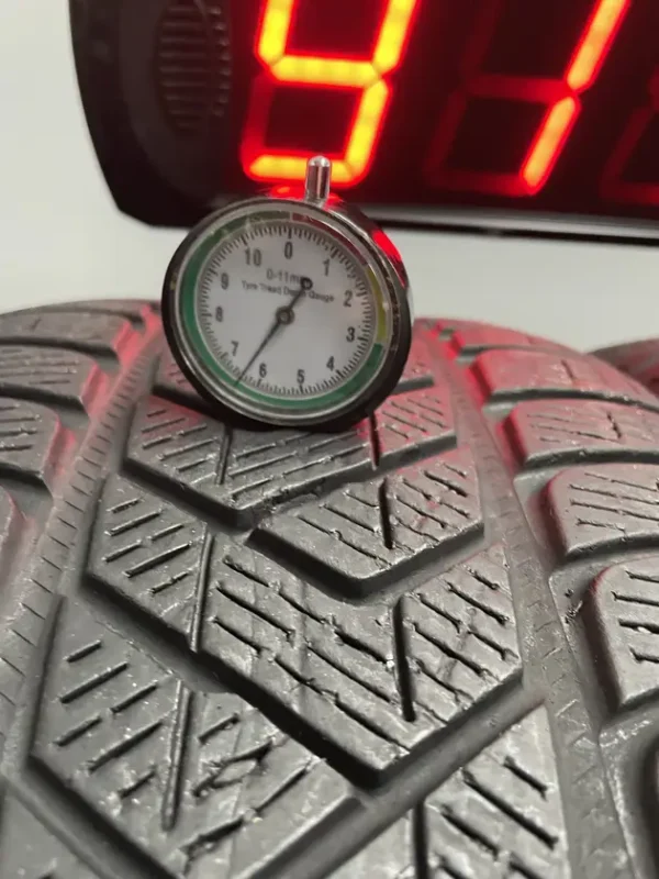 Anvelopa iarna 255/45 R20 Pirelli Scorpion Winter - imagine 2