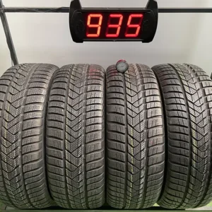 Anvelopa iarna 225/55 R17 Pirelli Sottozero 3