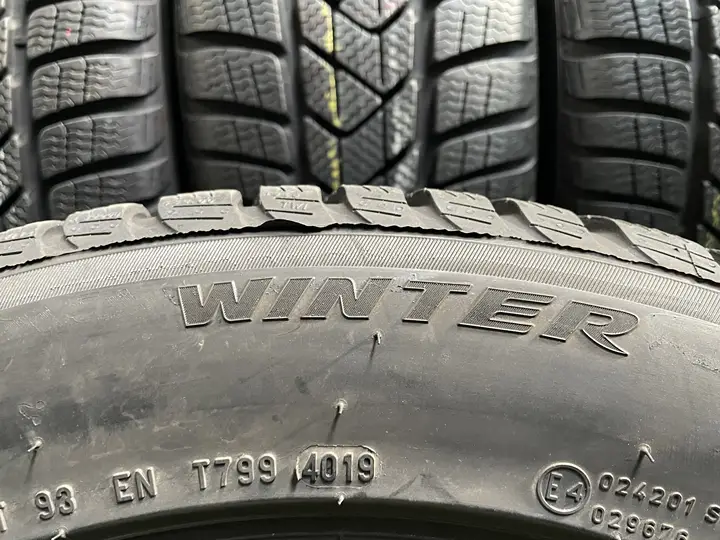 Anvelopa iarna 225/55 R17 Pirelli Sottozero 3 RSC - imagine 3