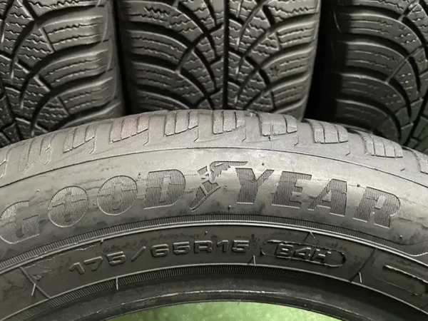 Anvelopa iarna 175/65/15 Goodyear Wiltra Grip 9plus - imagine 5