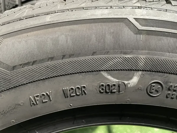Anvelopa iarna 225/65 R17 Barum Polaris 5