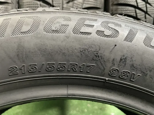 Anvelopa iarna 215/55 R17 Bridgestone Blizzak LM 001