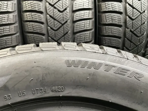 Anvelopa iarna 225/55 R18 Pirelli Sottozero 3