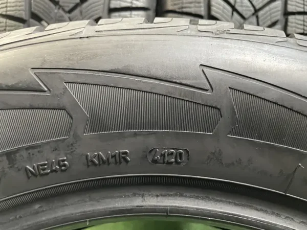 Anvelopa iarna 235/60 R18 Goodyear Ultra Grip SUV - imagine 5