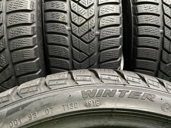 Anvelopa iarna 205/40 R18 Pirelli Sottozero 3