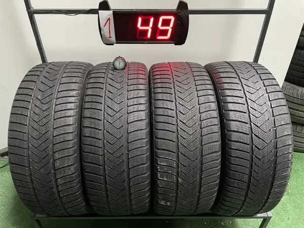 Anvelopa iarna 245/45 R19 Pirelli Sottozero 3