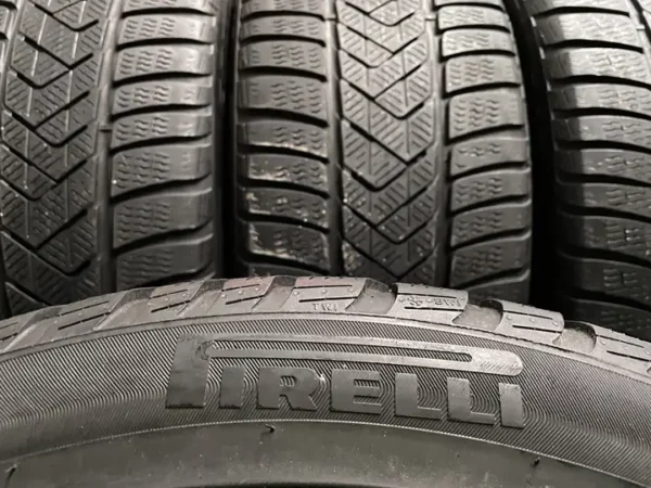 Anvelopa iarna 245/45 R19 Pirelli Sottozero 3 (2 BUC) - imagine 6